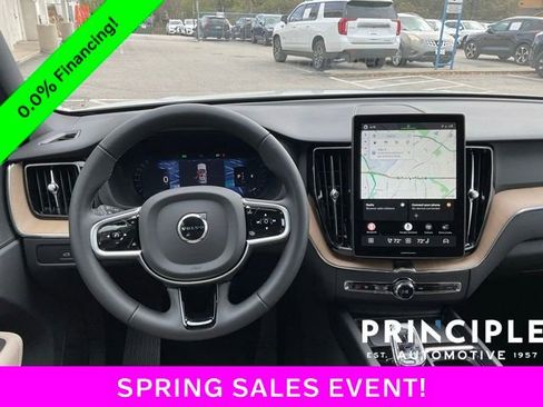 New 2026 Volvo XC60 B5 Plus w/ Protection Package Premier image 20