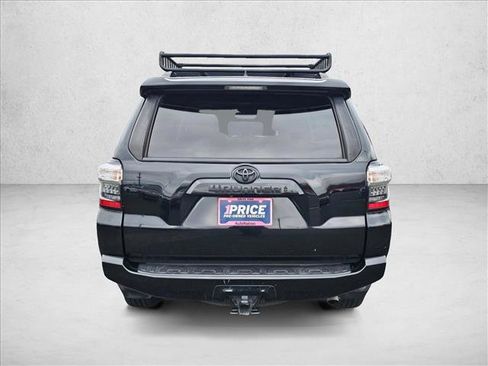 Used 2020 Toyota 4Runner Venture image 6