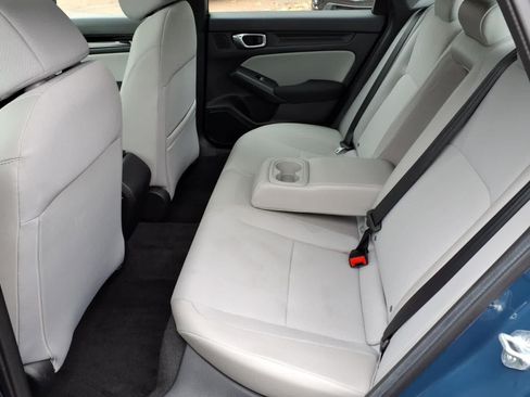 Used 2025 Honda Civic Sport image 9