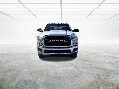 Used 2022 RAM 3500 Big Horn image 14