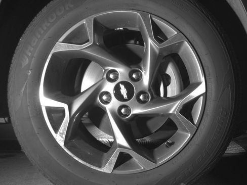 Used 2025 Chevrolet Trax LT w/ LT Convenience Package image 13