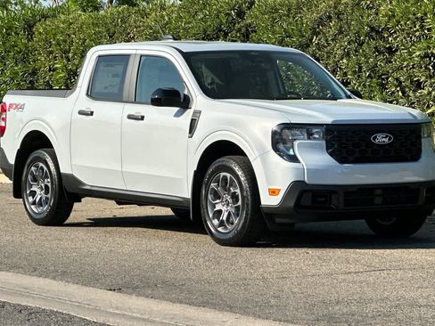 New 2026 Ford Maverick XLT image 10