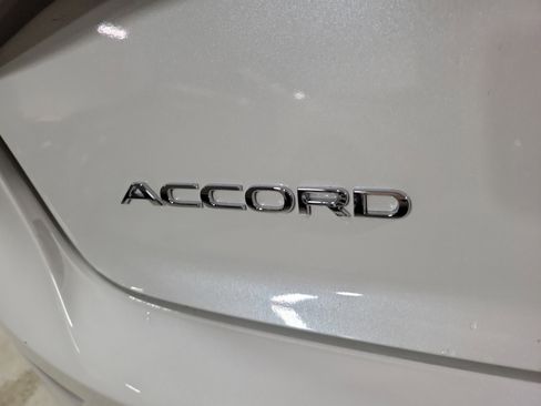 Used 2024 Honda Accord Sport image 7