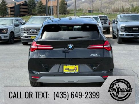 Used 2025 BMW X3 xDrive30i w/ Premium Package AWD/4WD image 4