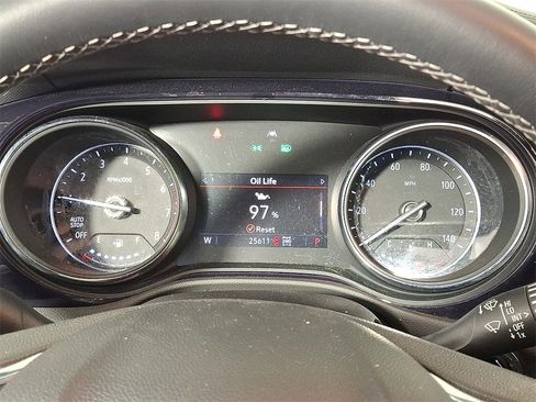 Used 2023 Buick Encore GX Preferred w/ Cold Weather Comfort Package image 27