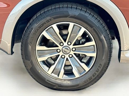 Used 2018 Nissan Armada SL w/ Premium Package AWD/4WD image 34