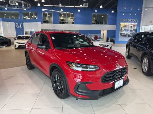 Certified 2025 Honda HR-V Sport image 2