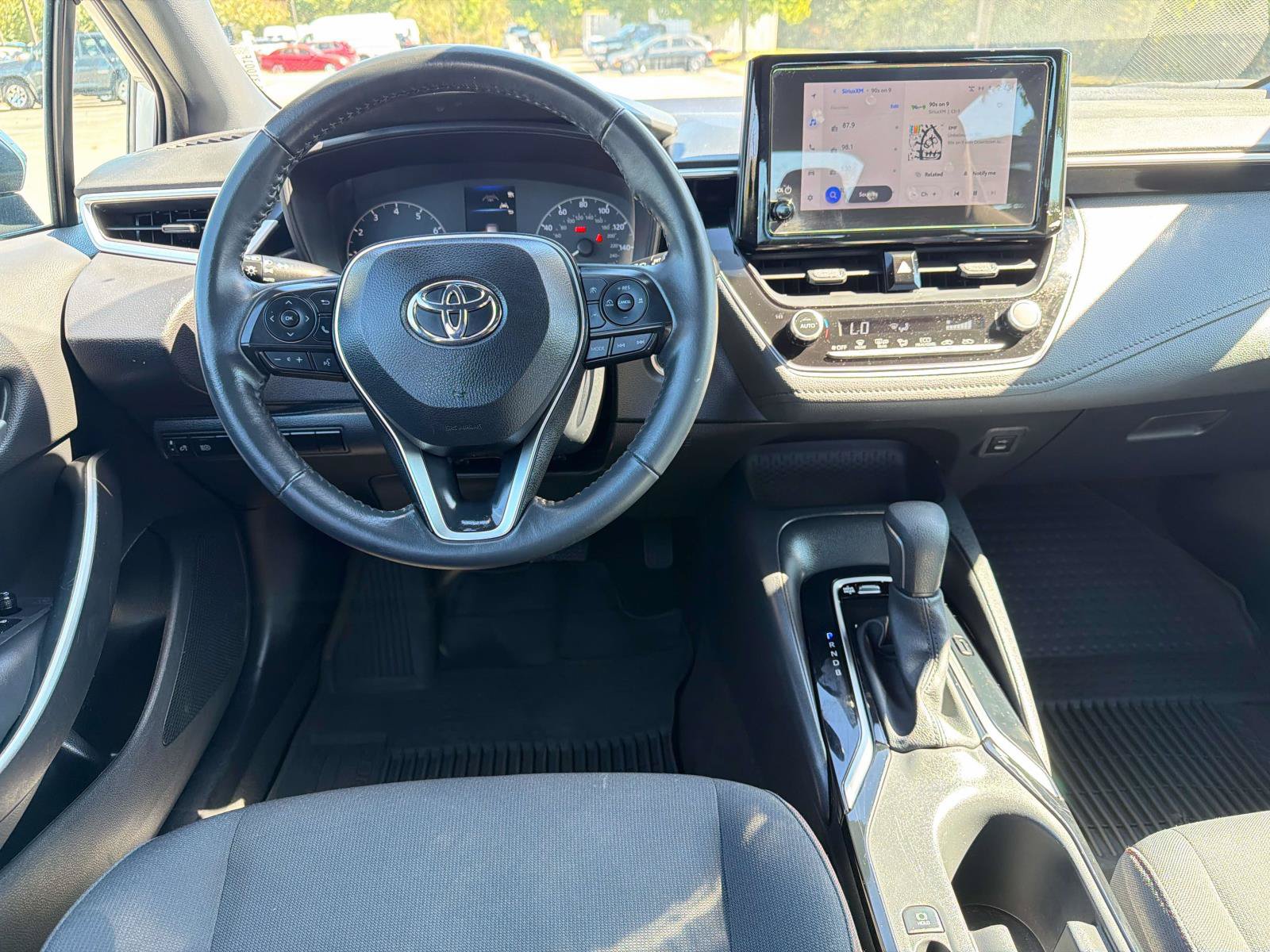 Used 2024 Toyota Corolla SE FWD image 17