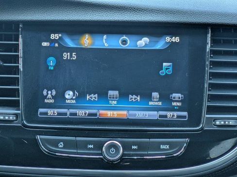 Certified 2020 Buick Encore Preferred w/ Safety Package FWD image 18