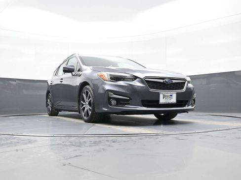 Used 2017 Subaru Impreza 2.0i Limited w/ Moonroof/BSD & Rcta/Eyesight image 28