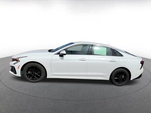 Used 2025 Kia K5 LXS FWD image 10