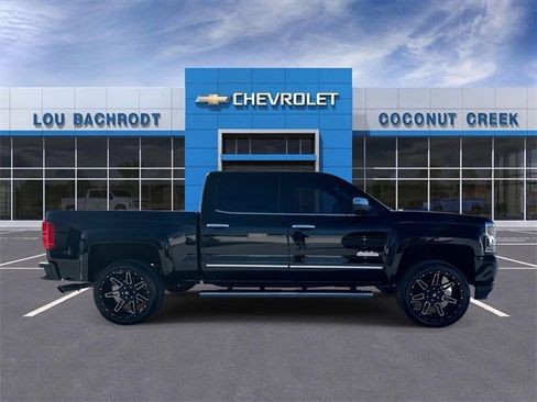 Used 2016 Chevrolet Silverado 1500 High Country w/ High Country Premium Package image 9