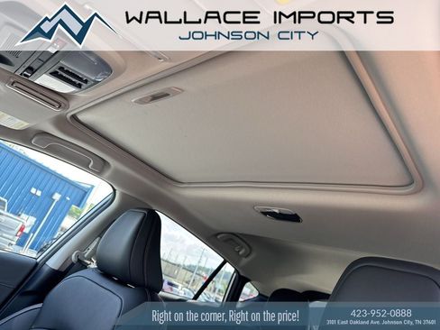 Used 2024 Subaru Crosstrek 2.5i Limited w/ Crosstrek Mirror Package AWD/4WD image 6