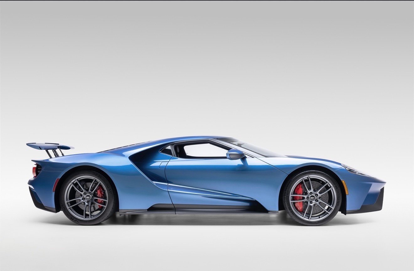 Used 2019 Ford GT RWD image 18