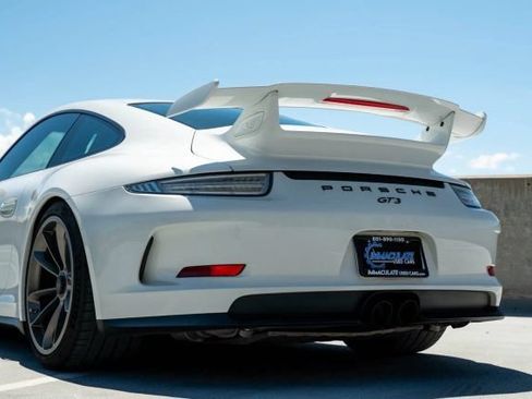 Used 2015 Porsche 911 GT3 RWD image 18