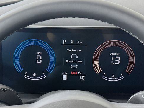 New 2026 Hyundai Tucson XRT image 12