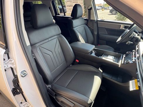 Certified 2026 Hyundai Santa Fe SEL image 12