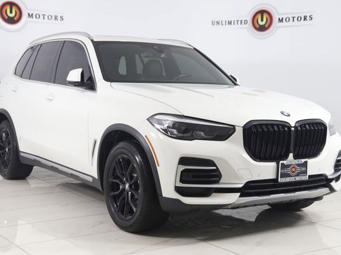 Used 2023 BMW X5 xDrive40i w/ Premium Package AWD/4WD image 19