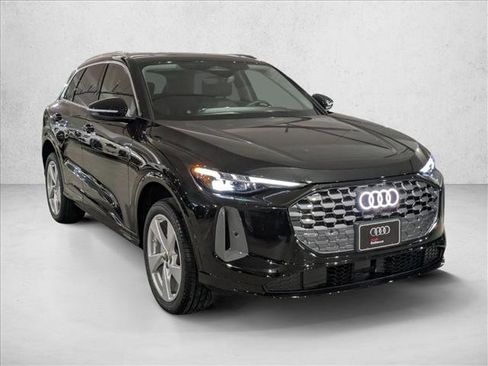 New 2025 Audi Q5 Premium Plus image 6