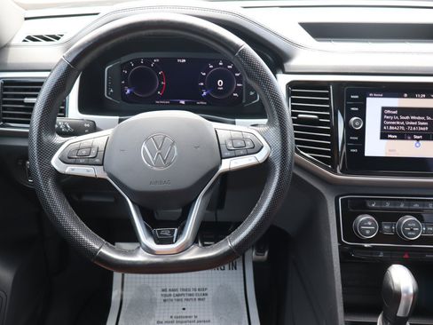 Used 2023 Volkswagen Atlas SEL Premium AWD/4WD image 12
