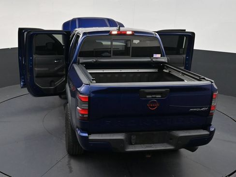 Used 2022 Nissan Frontier PRO-4X AWD/4WD image 32