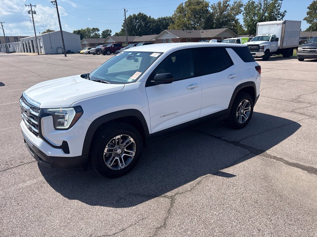 Used 2026 GMC Terrain Elevation FWD image 4