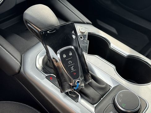 Used 2024 Chevrolet Blazer LT w/ Convenience Package image 35