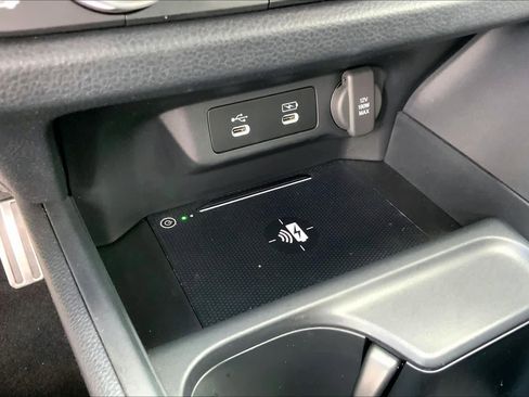 Used 2025 Acura ADX A-Spec image 32