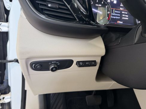 Used 2023 Buick Envision Avenir AWD/4WD image 20