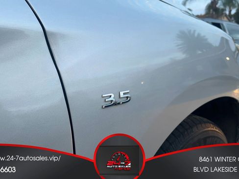 Used 2015 INFINITI QX60 FWD w/ Premium Package image 19