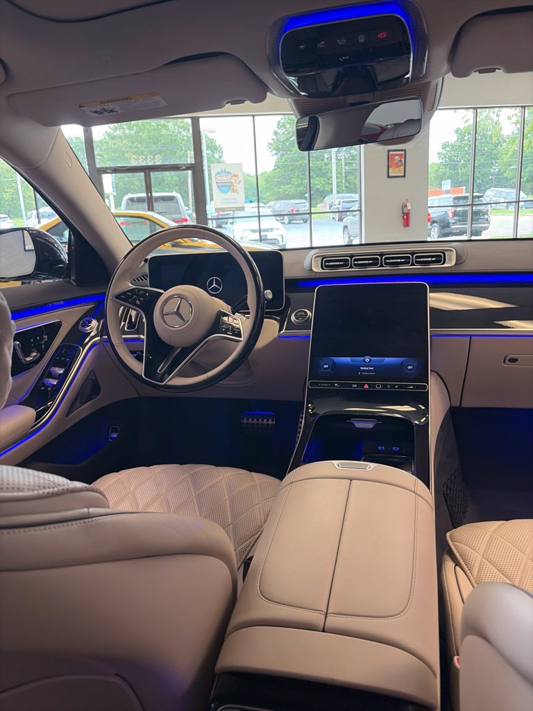 Used 2023 Mercedes-Benz S 580 4MATIC Sedan image 10