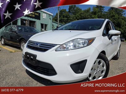 Used 2013 Ford Fiesta SE w/ Super Fuel Economy Pkg