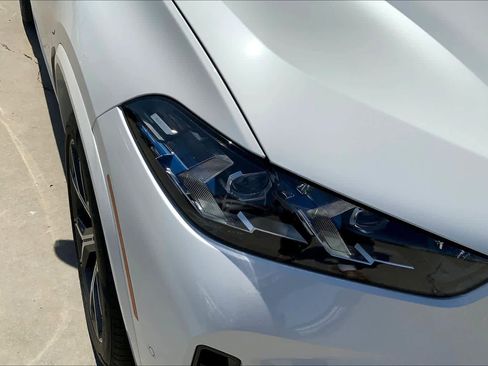 New 2026 BMW X5 xDrive40i w/ M Sport Package image 13