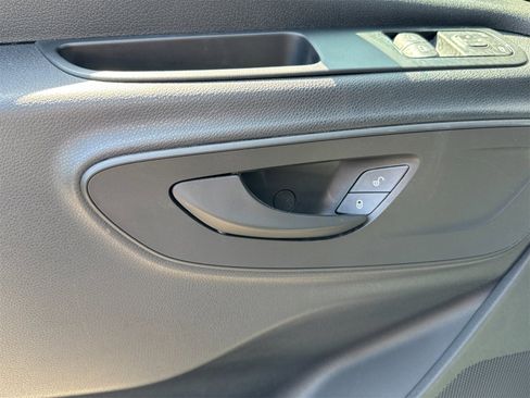 Used 2023 Mercedes-Benz Sprinter 3500 image 11