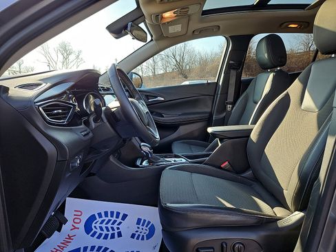 Certified 2021 Buick Encore GX Select w/ Advanced Technology Package image 13
