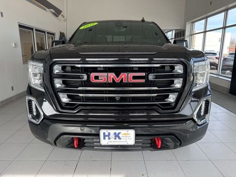 Used 2022 GMC Sierra 1500 AT4 w/ AT4 Premium Package image 2