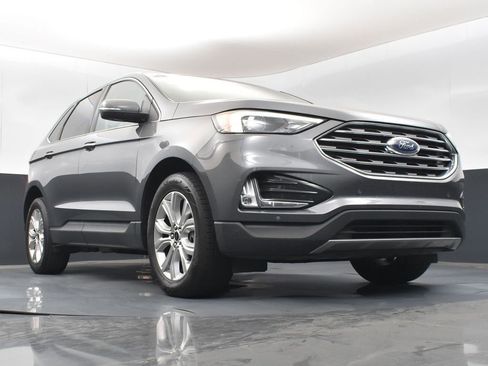 Used 2024 Ford Edge Titanium image 36