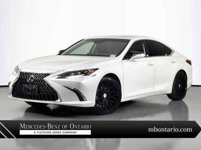 Used 2025 Lexus ES 300h w/ Accessory Package (Z2)