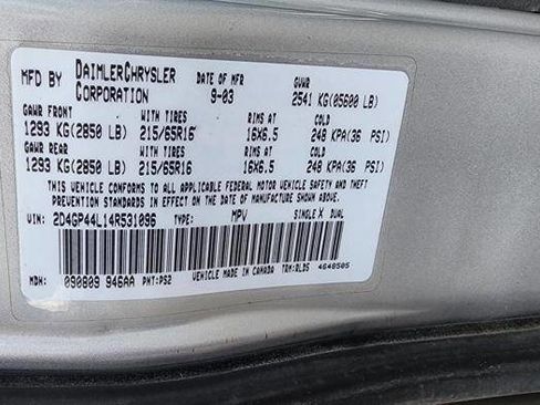 Used 2004 Dodge Grand Caravan SXT w/ Trailer Tow Prep Group FWD image 42