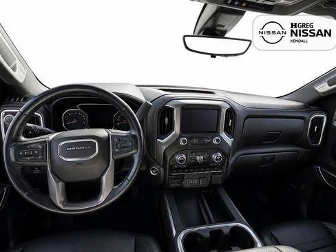Used 2020 GMC Sierra 1500 Denali w/ Technology Package AWD/4WD image 10