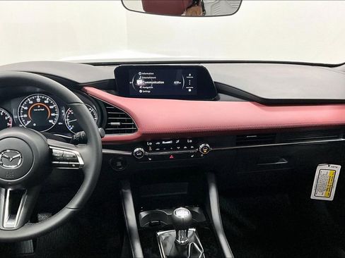 New 2026 MAZDA MAZDA3 2.5 S Hatchback w/ Premium Pkg image 17