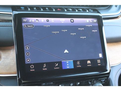 Used 2022 Jeep Grand Cherokee Summit AWD/4WD image 32