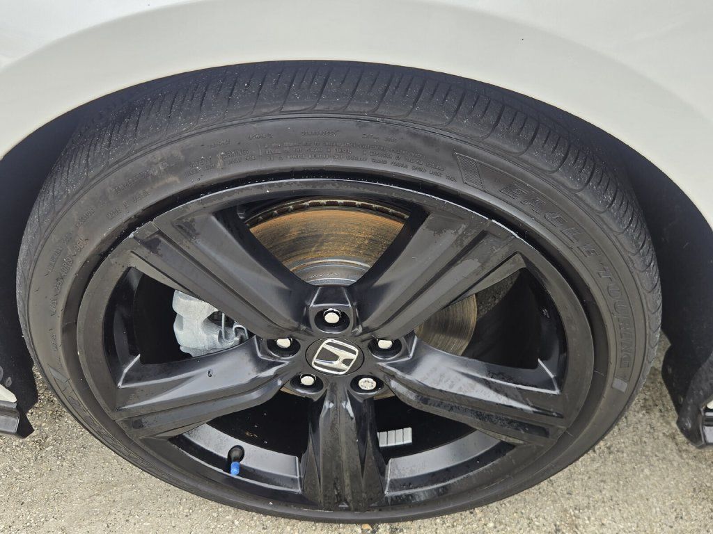 Certified 2024 Honda Accord Sport image 9