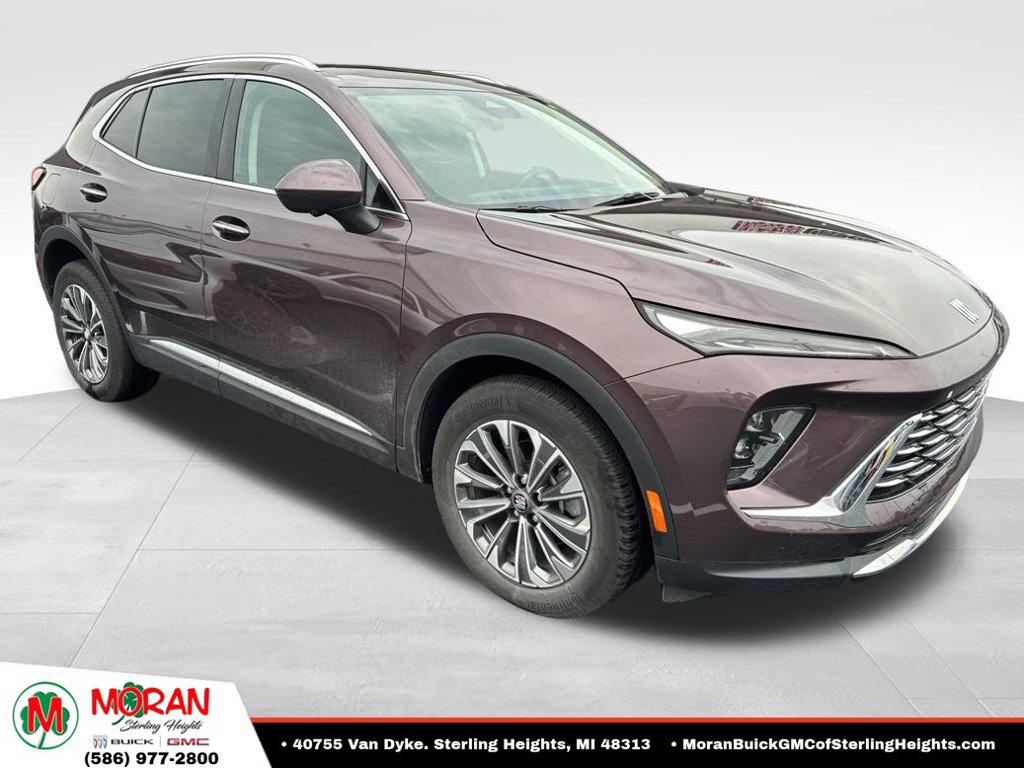 Used 2024 Buick Envision Preferred AWD/4WD image 3