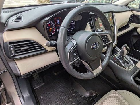 Used 2022 Subaru Legacy Premium image 10