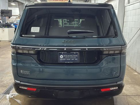 New 2026 Jeep Grand Wagoneer 4WD image 43
