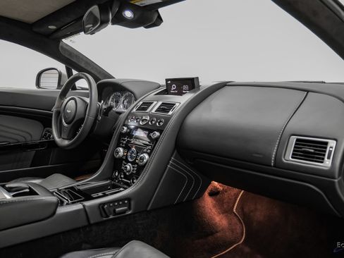 Used 2014 Aston Martin V8 Vantage S RWD image 46