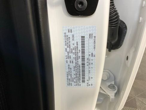 New 2025 Ford F250 Lariat w/ Chrome Package image 26