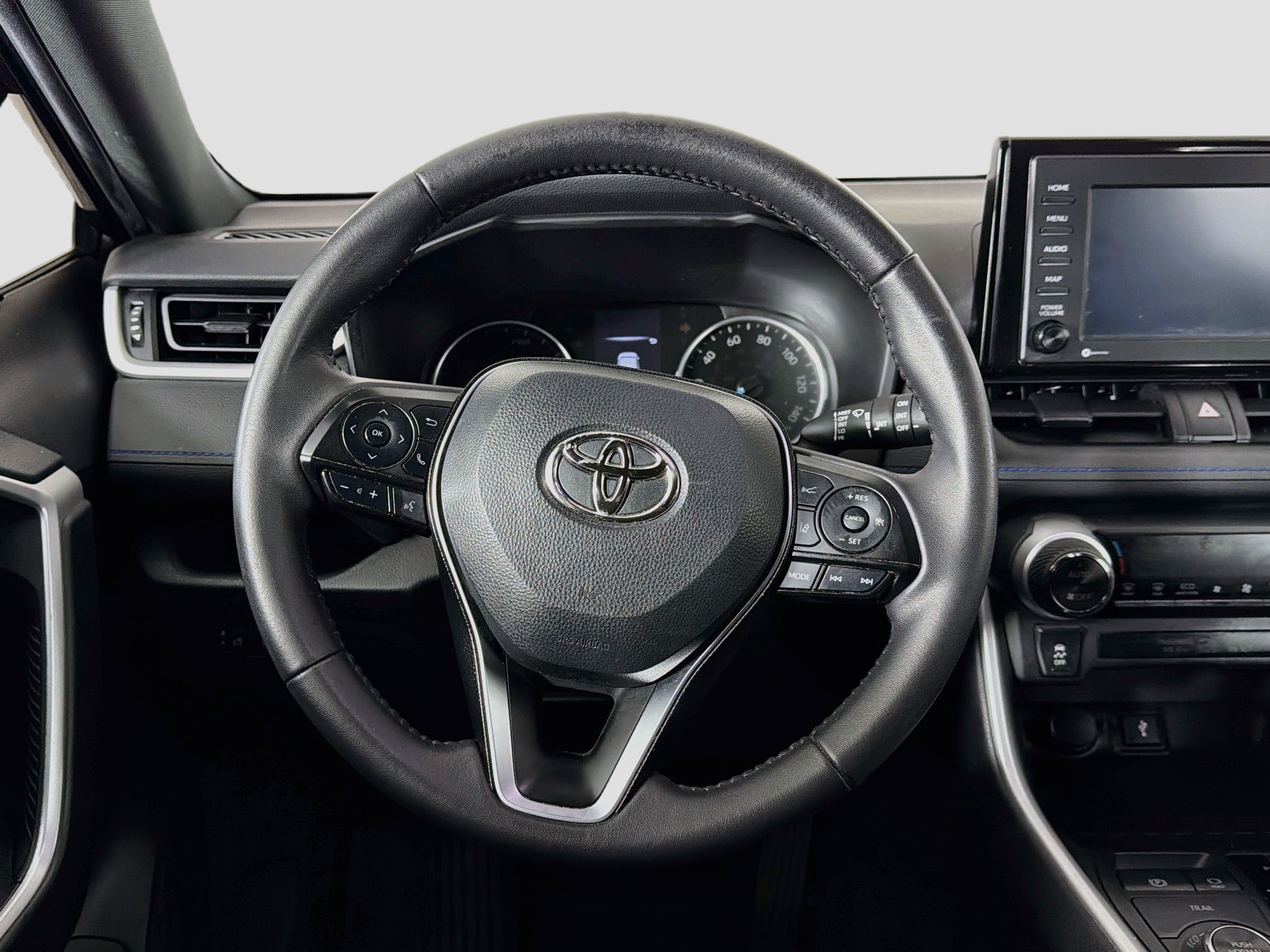 Used 2022 Toyota RAV4 SE AWD/4WD image 18