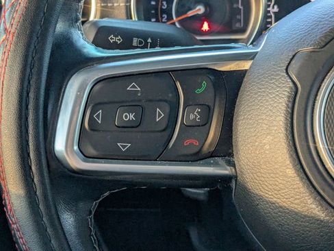 Used 2020 Jeep Gladiator Overland image 4